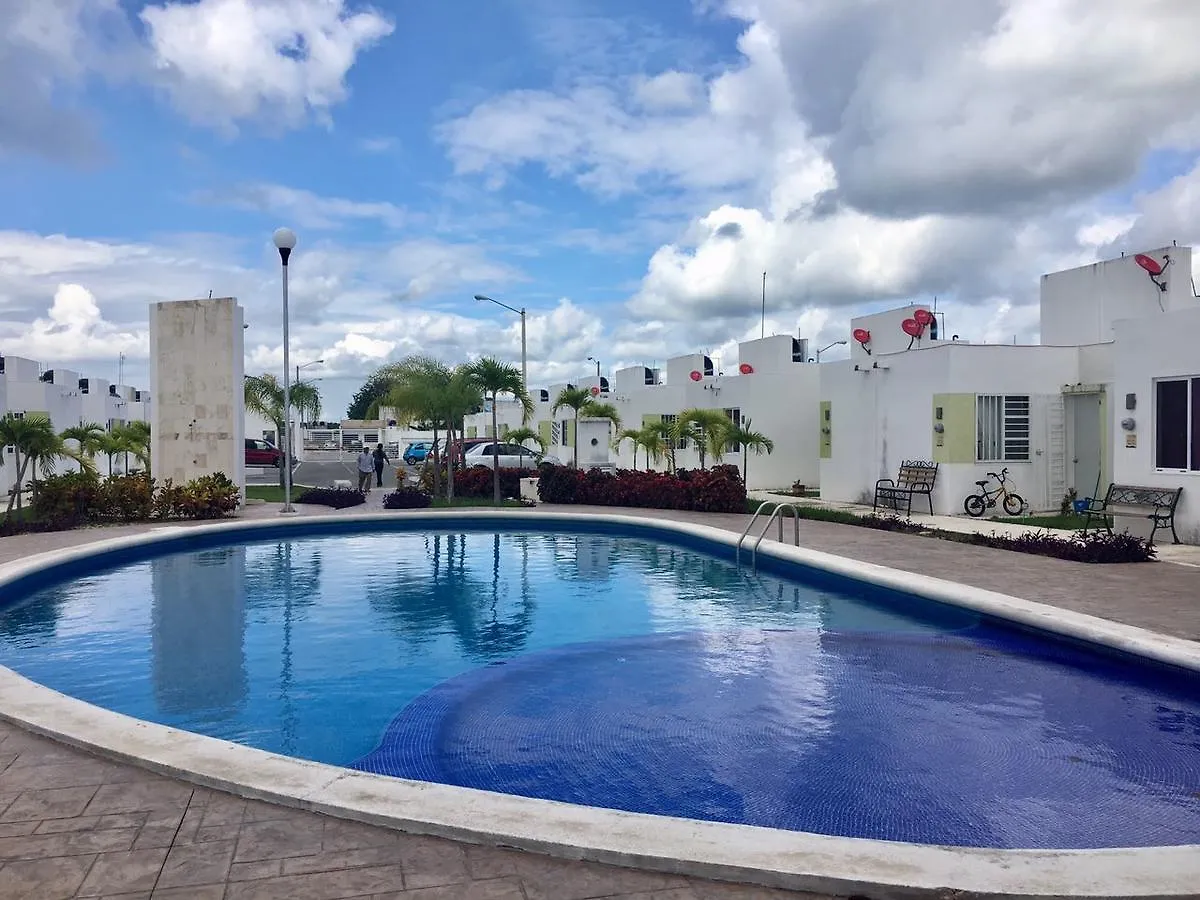 Casa De Las Flores Apartment Cancun